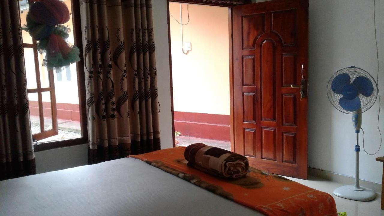 Peters Inn Ella Luaran gambar